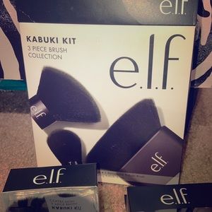 Kabuki Kit, brand name e.l.f.